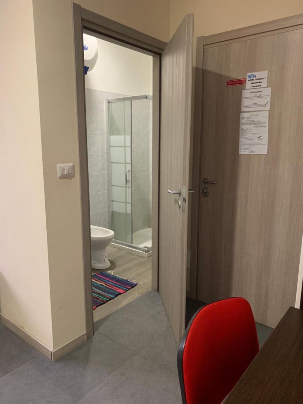 Room image 2